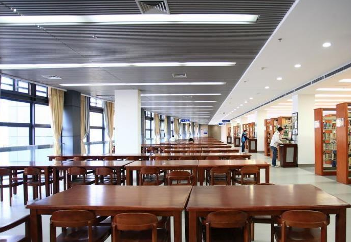 推動(dòng)新時(shí)代大學(xué)校園文化建設(shè)敘述！