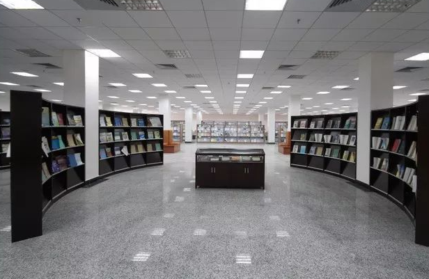 從這4個(gè)方面看、現(xiàn)代高校圖書館建設(shè)！